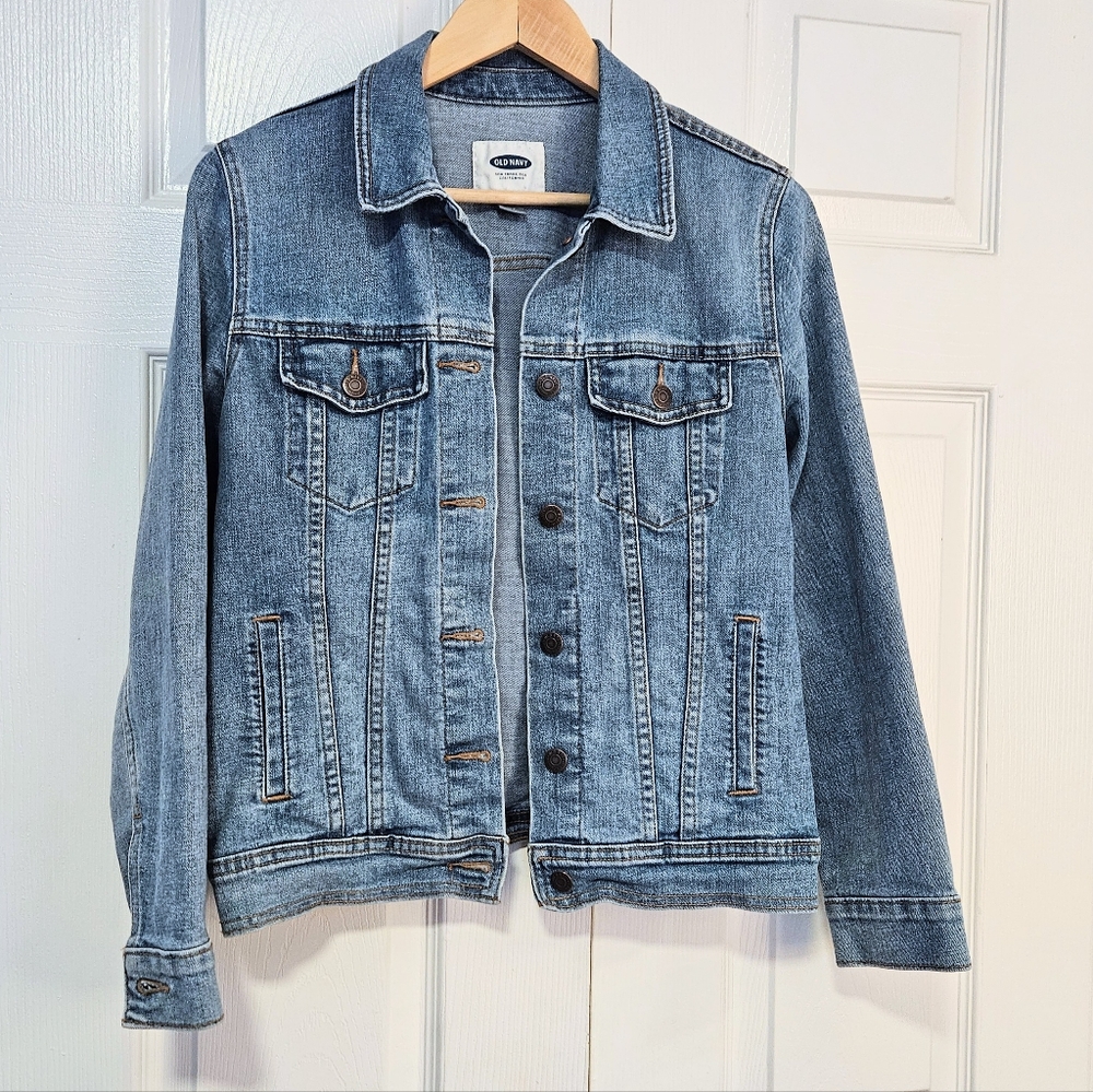 Old Navy light wash denim jacket